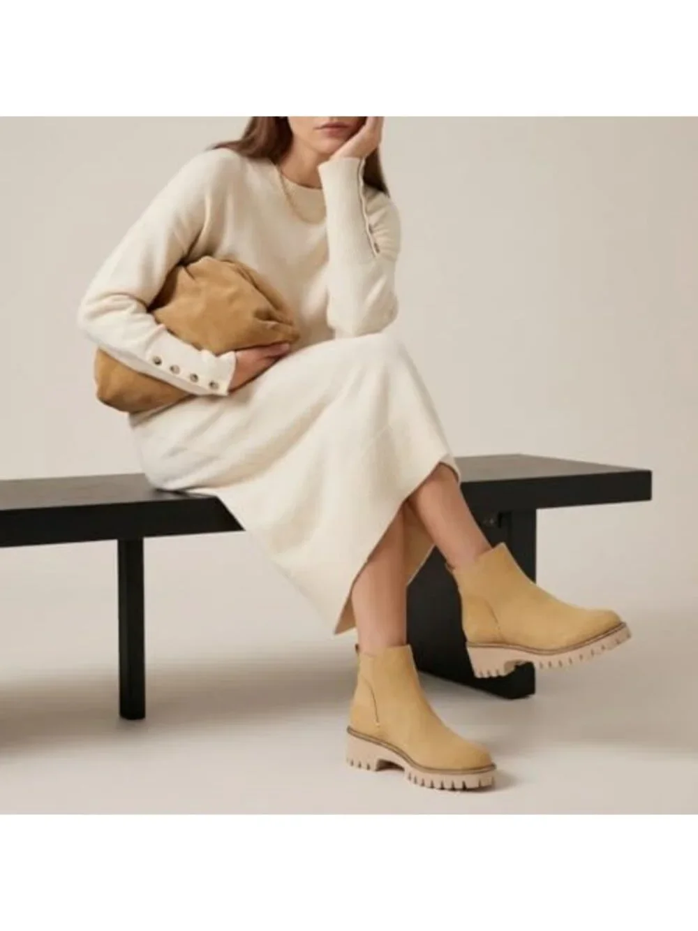 Lightweight Chelsea Ankle Boots for Women | Cushioning, Lug Sole, Stylish